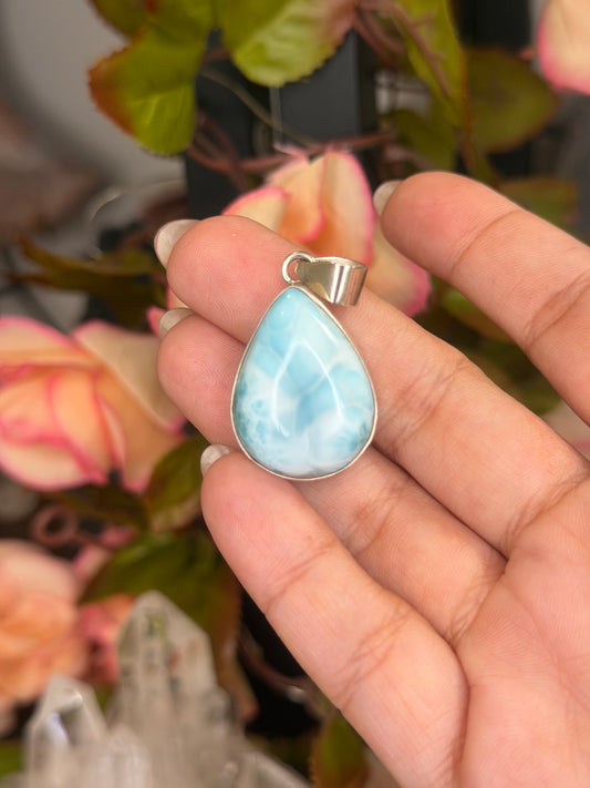 Silver 925 Larimar Pendant