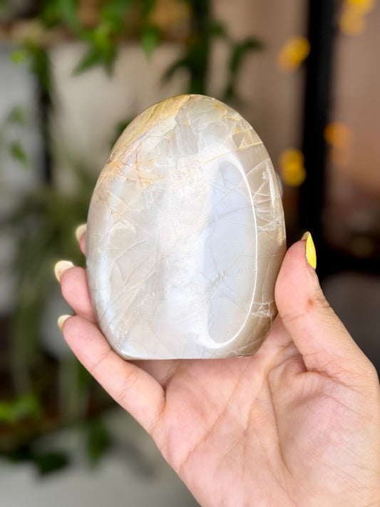 Flashy Peach Moonstone Freeform  | 383g