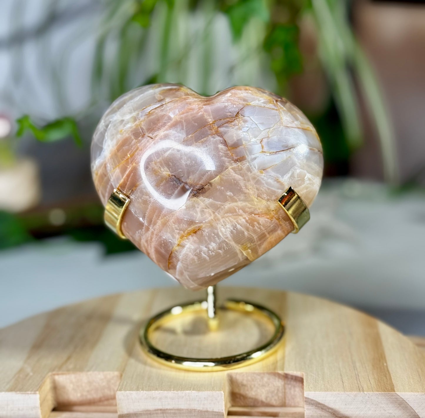 Flashy Peach Moonstone Heart with stand  | 384g
