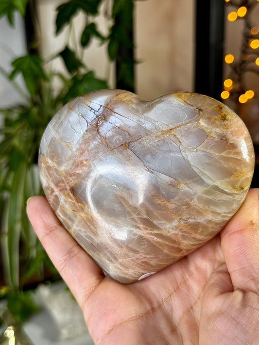 Flashy Peach Moonstone Heart with stand  | 384g
