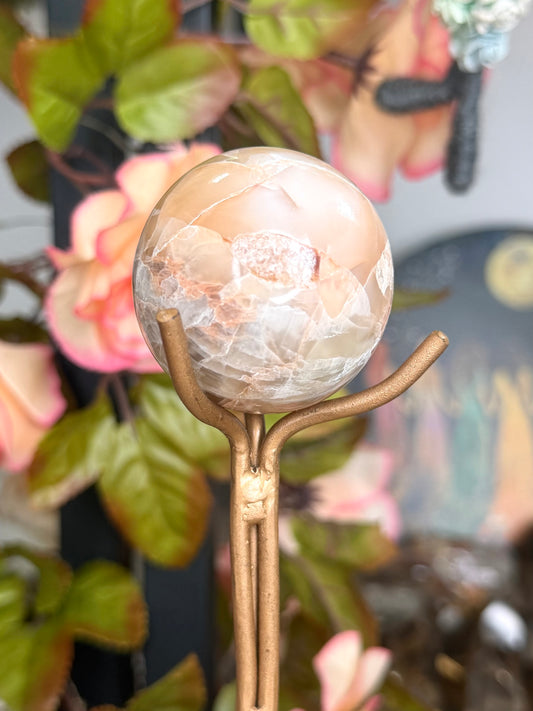 Moonstone Sphere | 106g