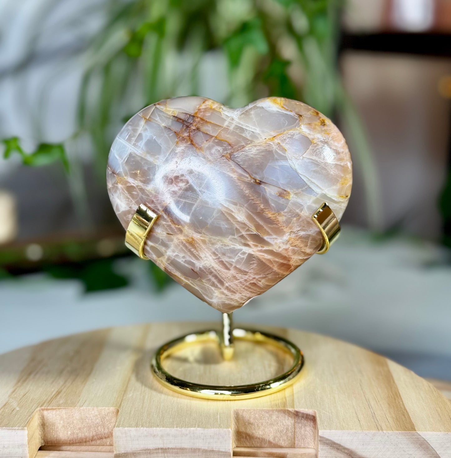 Flashy Peach Moonstone Heart with stand  | 384g