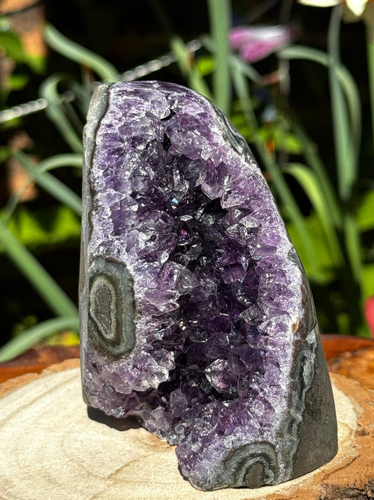 High Quality Amethyst Cut-Based | 431g
