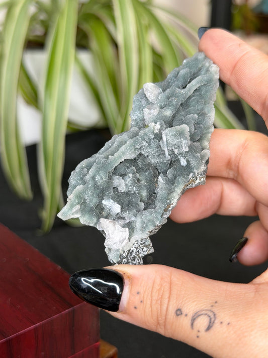 Chalcedony Apophyllite | 42g - The Crystal Valley