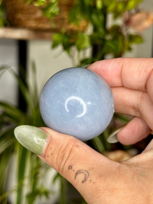 Small Angelite Sphere | 86g - The Crystal Valley