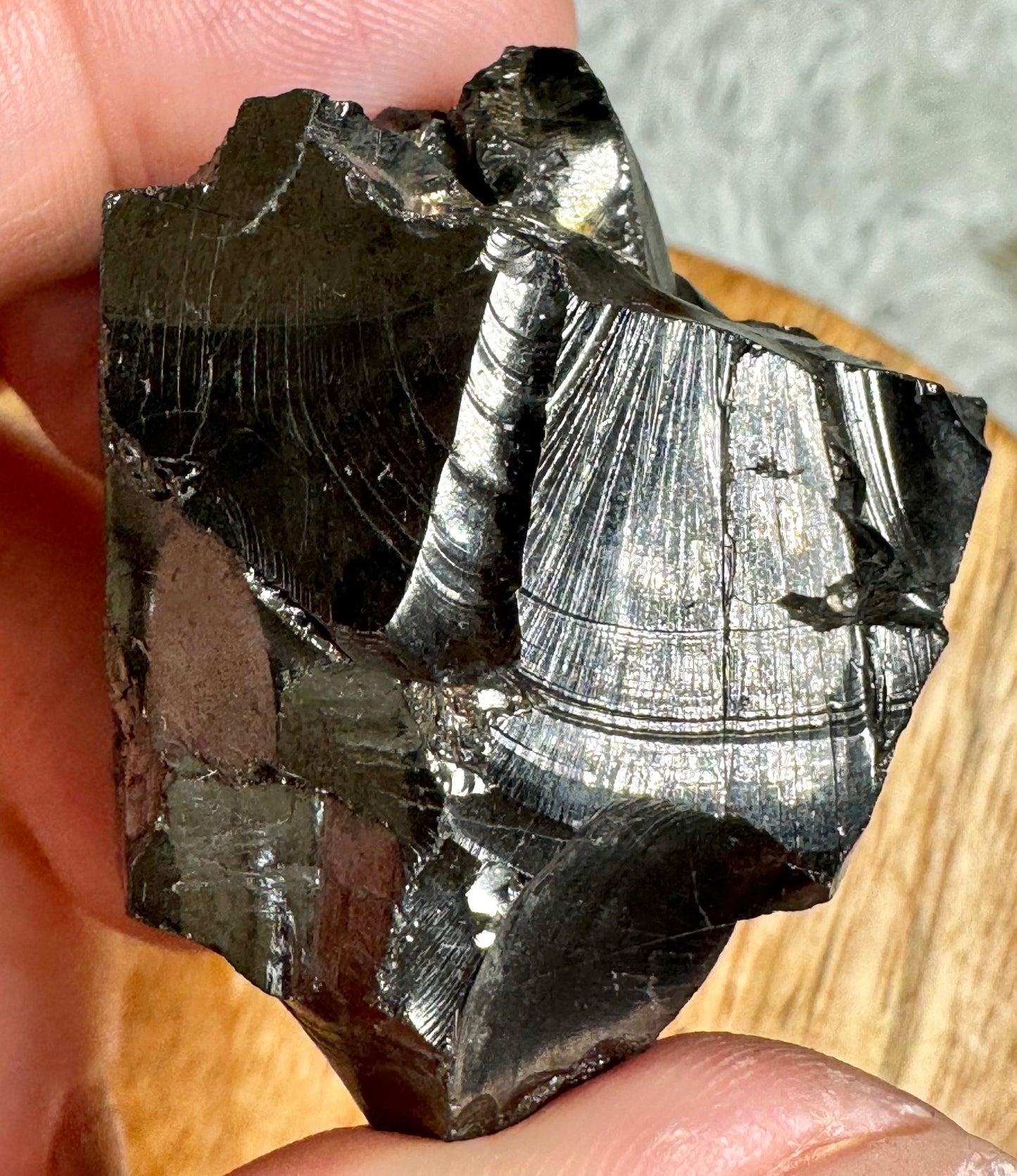 A Quality Medium Elite Shungite | 4 cm