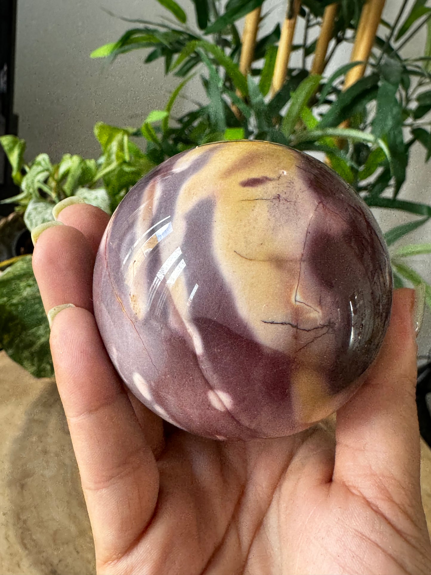 Mookaite Jasper Sphere | 410g