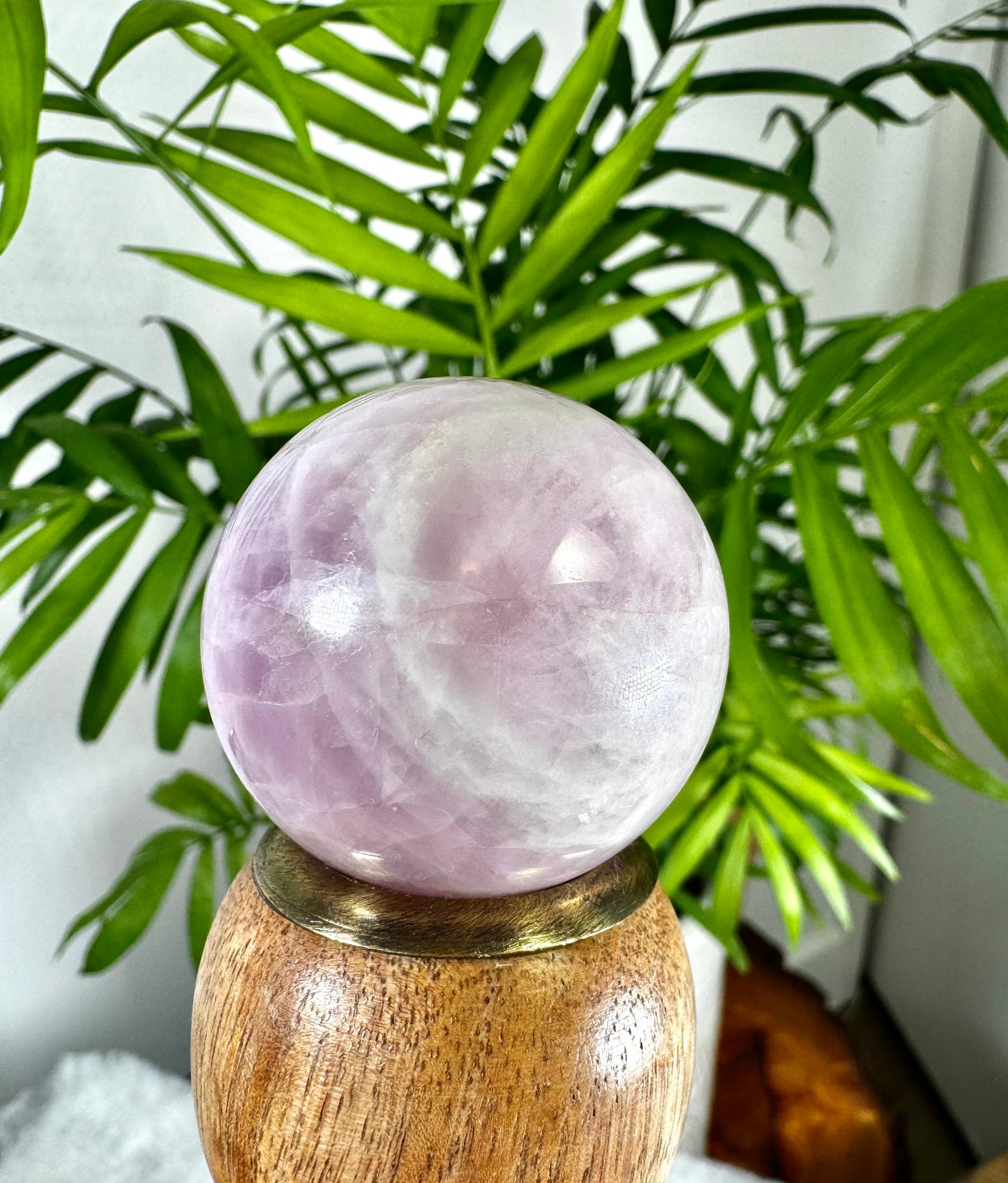 Kunzite Sphere | 100g