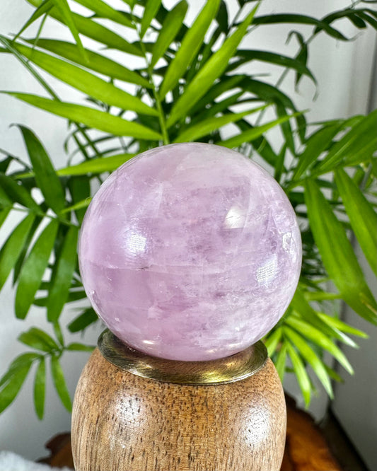 Kunzite Sphere | 100g