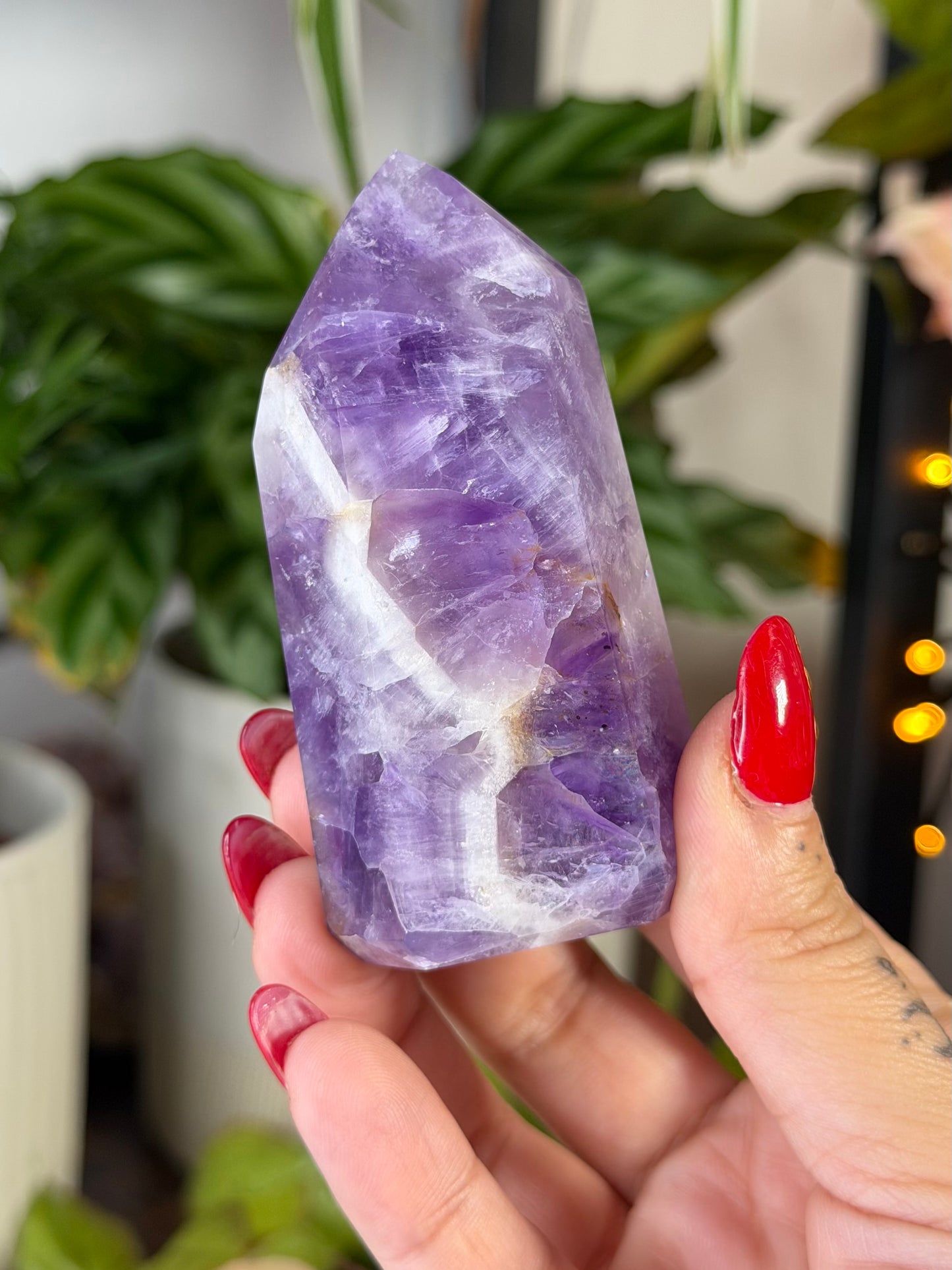 Chevron Amethyst Tower | 140g