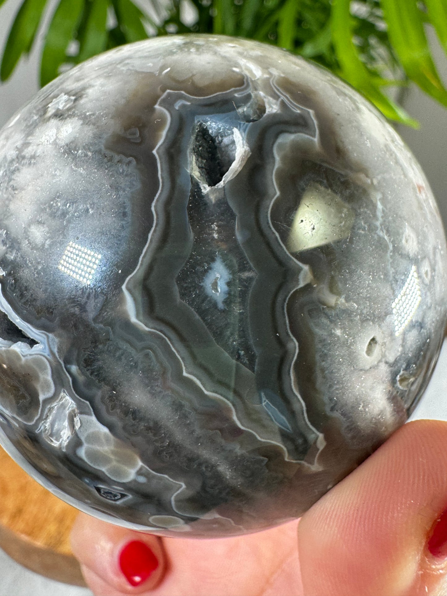 Black Agate Sphere | 440g