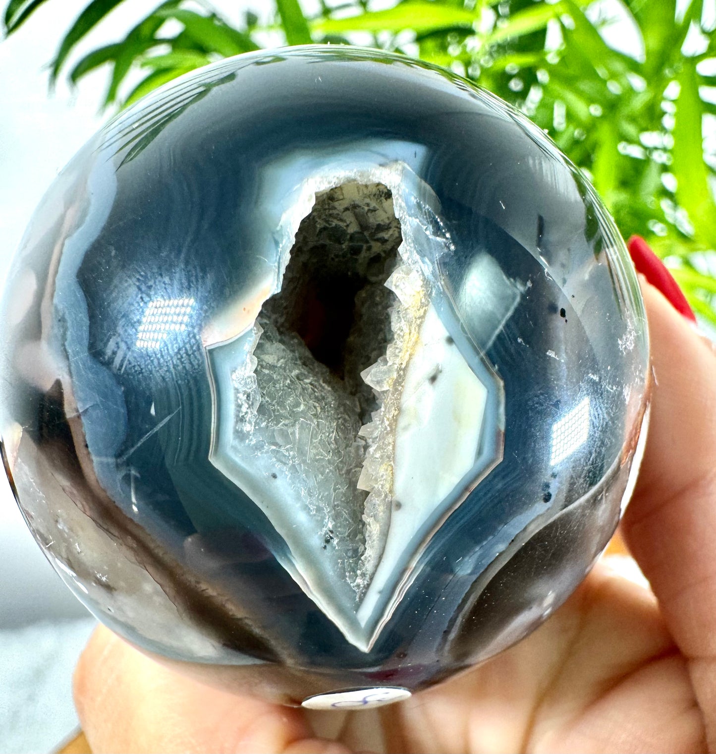 Black Agate Sphere | 230g