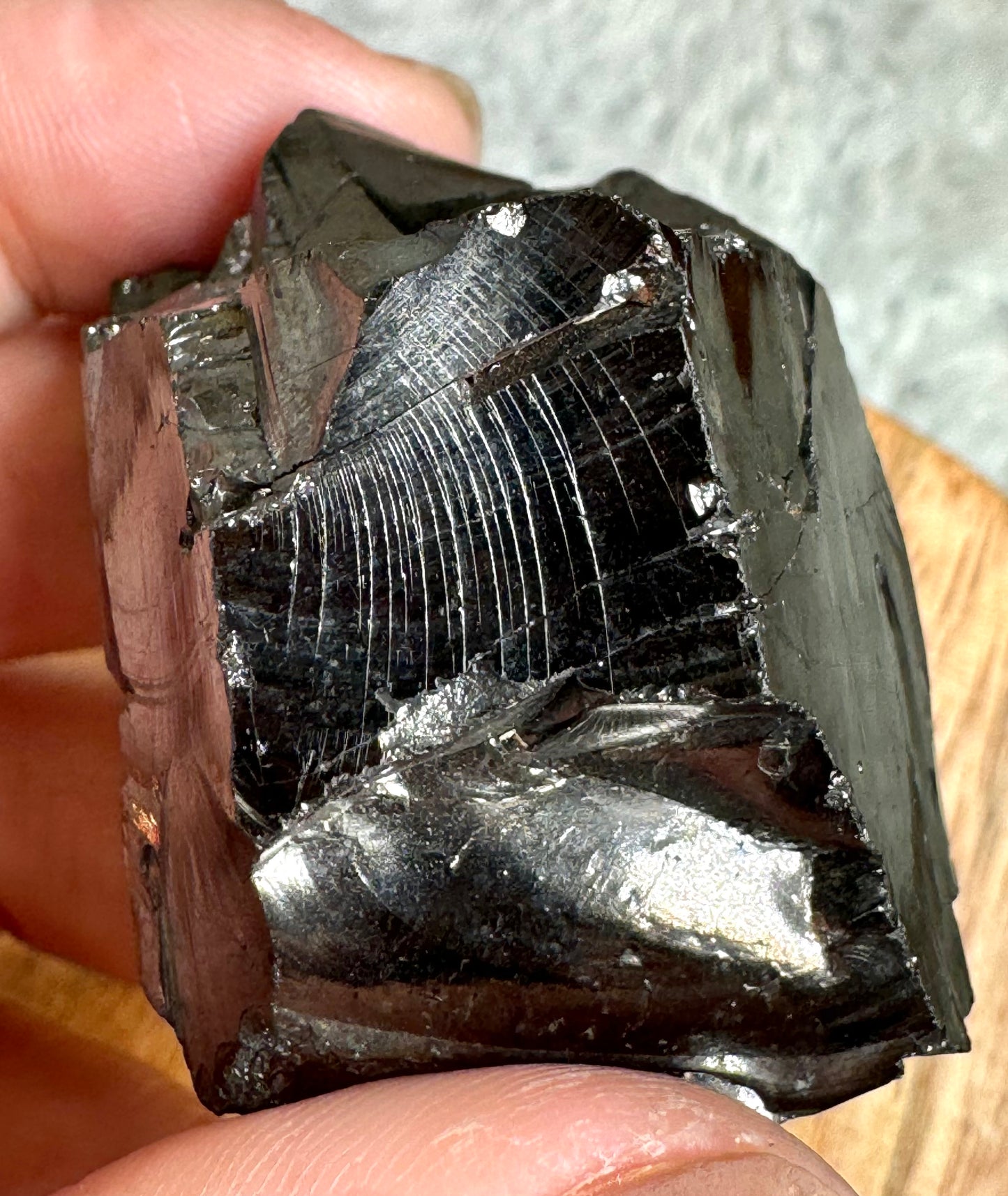 A Quality Medium Elite Shungite | 4 cm