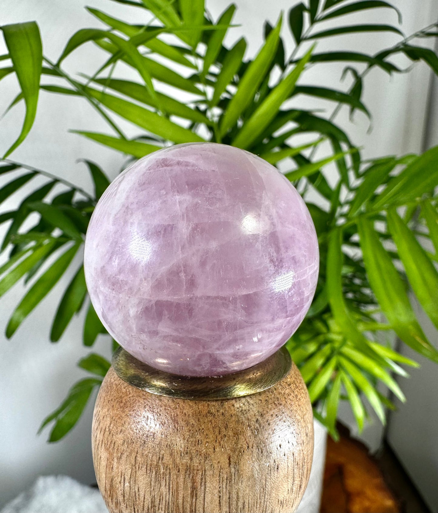 Kunzite Sphere | 100g