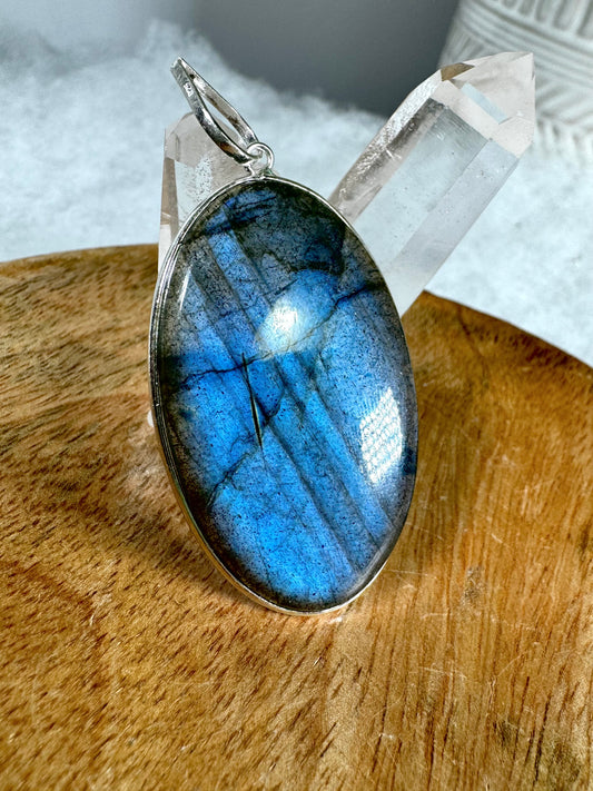 925 Silver Labradorite Pendant | Handmade