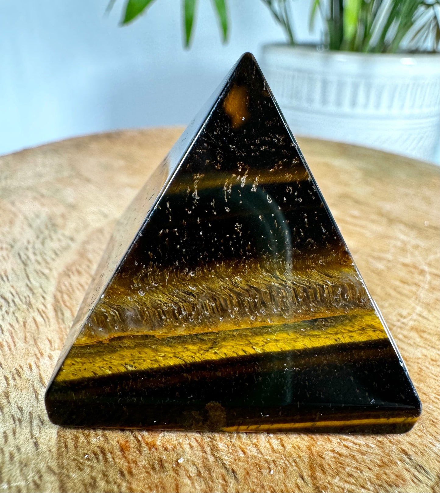 Small Tiger's eye Pyramid | 47g