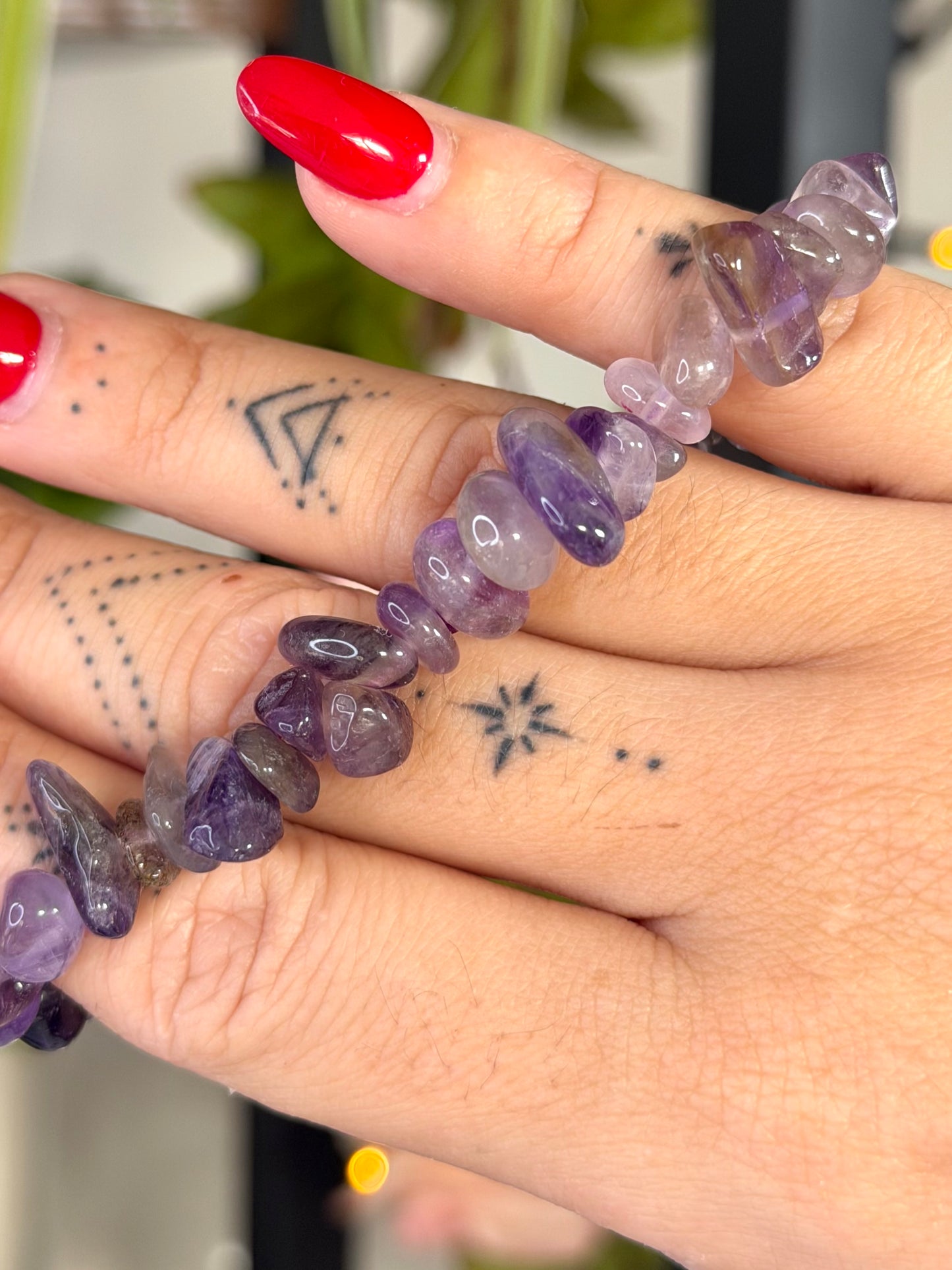 Elasticated Amethyst Bracelet