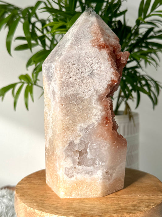 Very Unique Pink Amethyst & Quartz Tower  | 1.2 kg