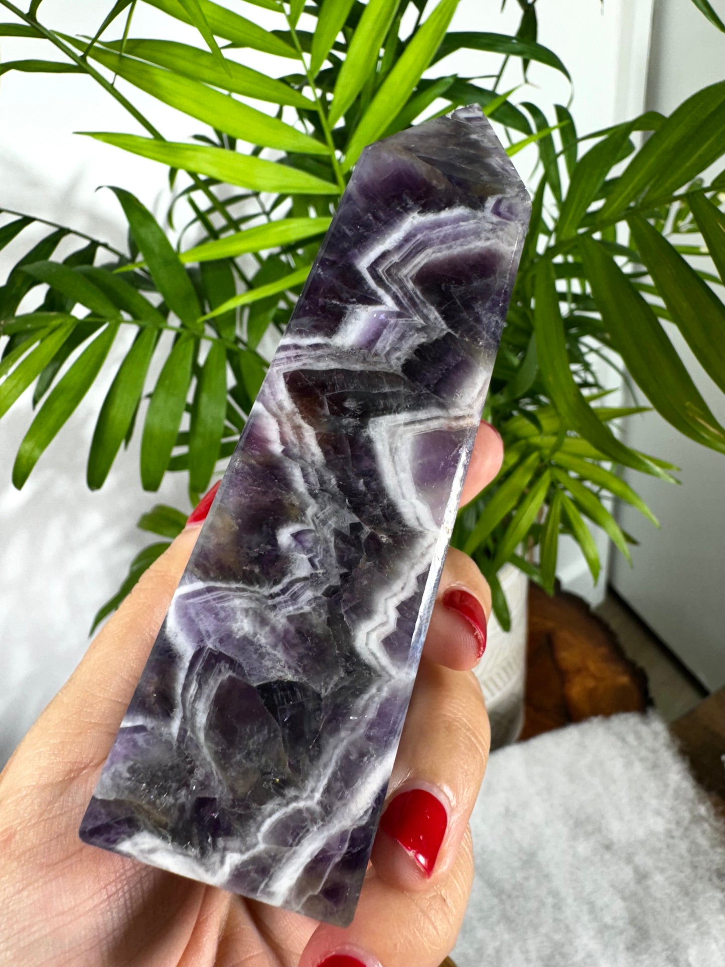 Chevron Amethyst Tower | 340g