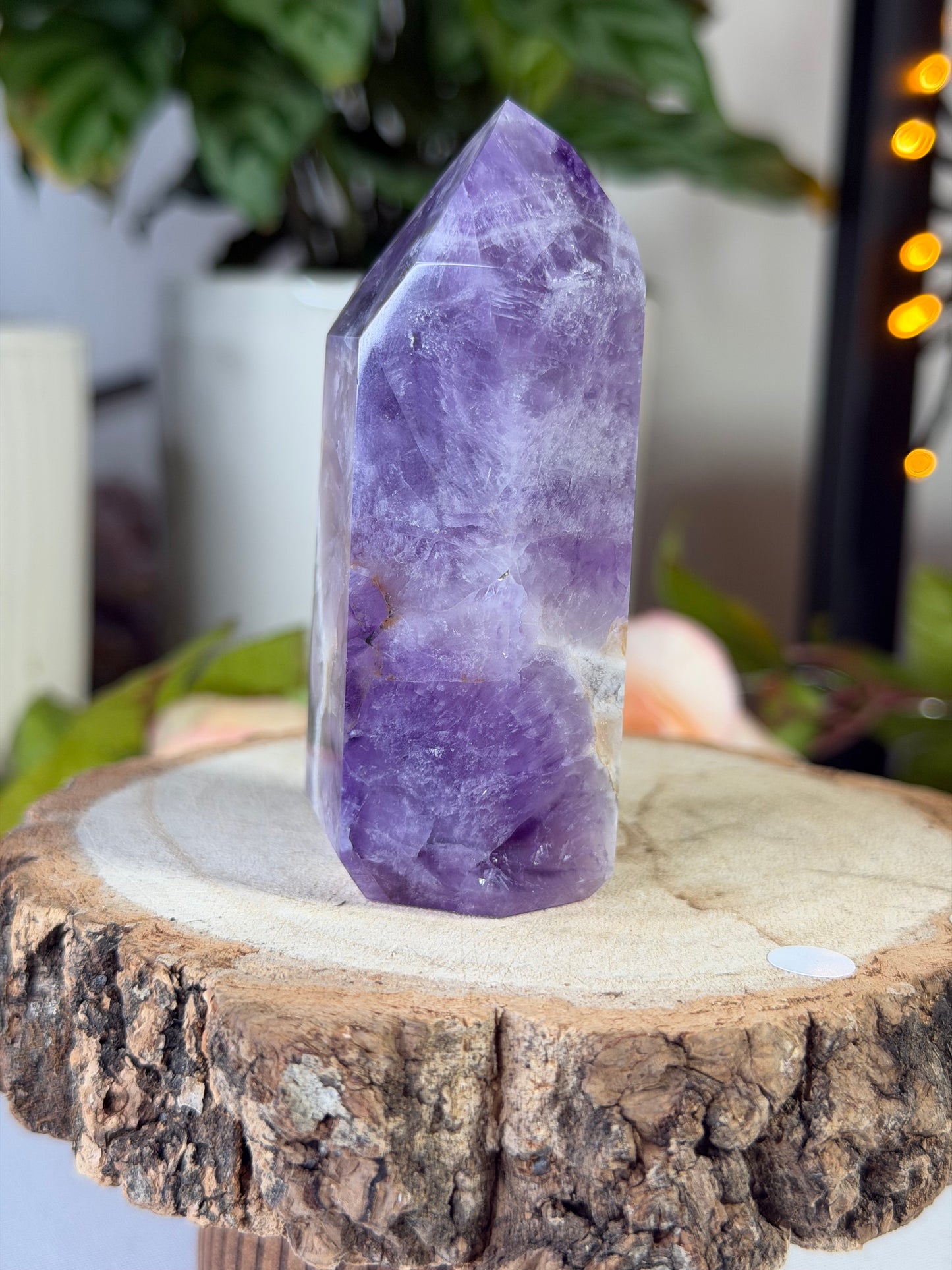 Chevron Amethyst Tower | 140g
