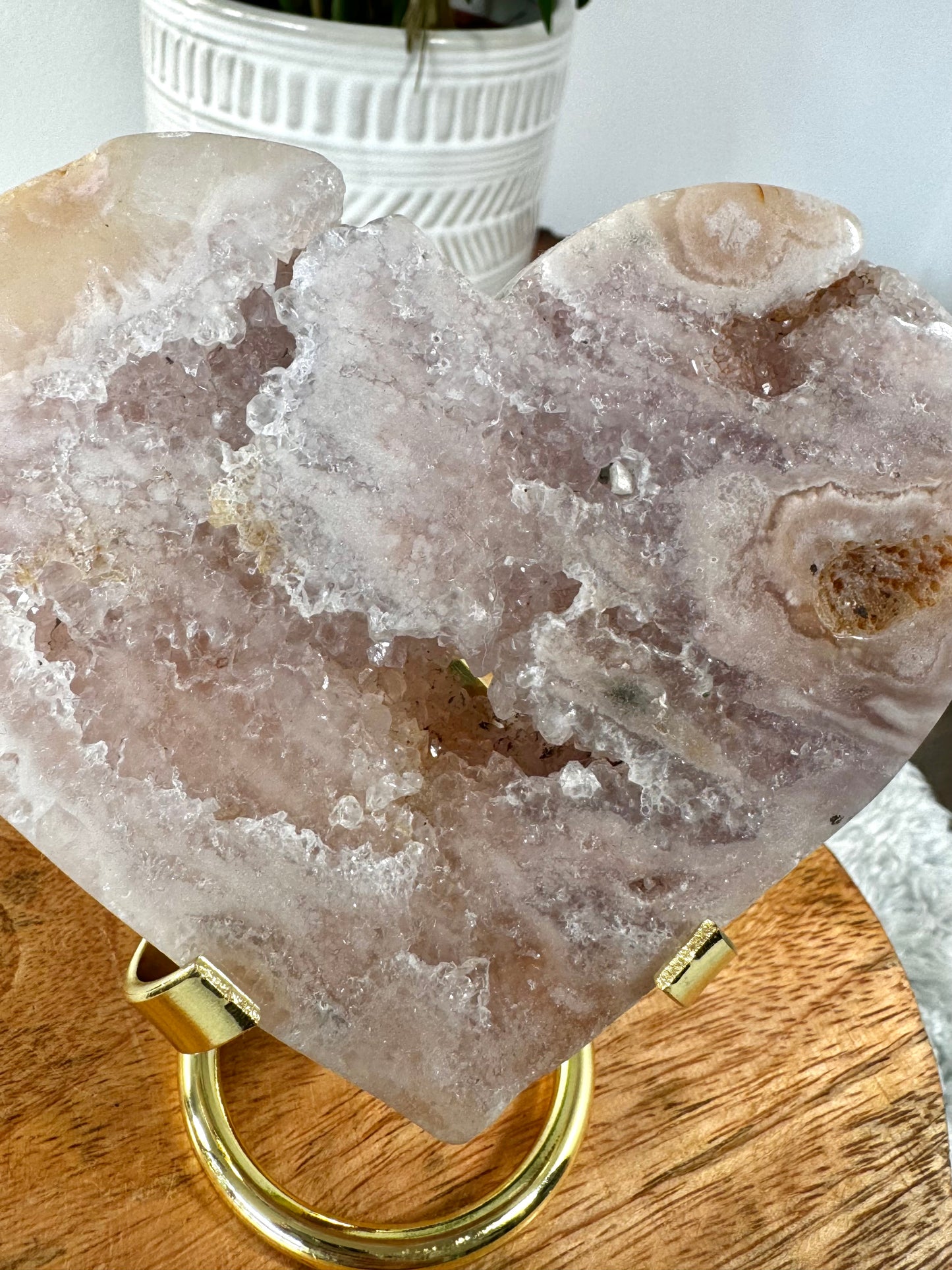 Pink Amethyst Heart (with stand) | 345g