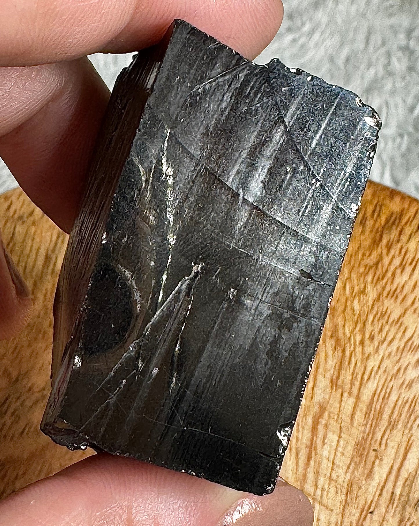 A Quality Medium Elite Shungite | 4.3 cm