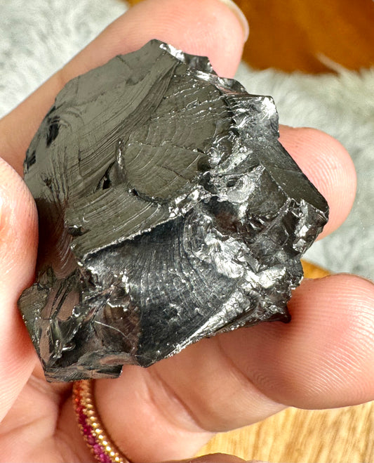 A Quality Medium Elite Shungite | 3.6 cm