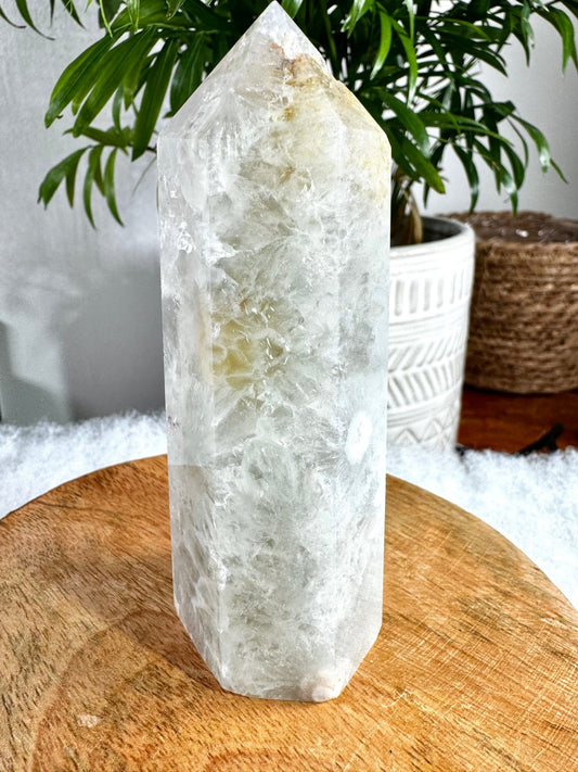 Agate Tower with Quartz | 245g - The Crystal Valley