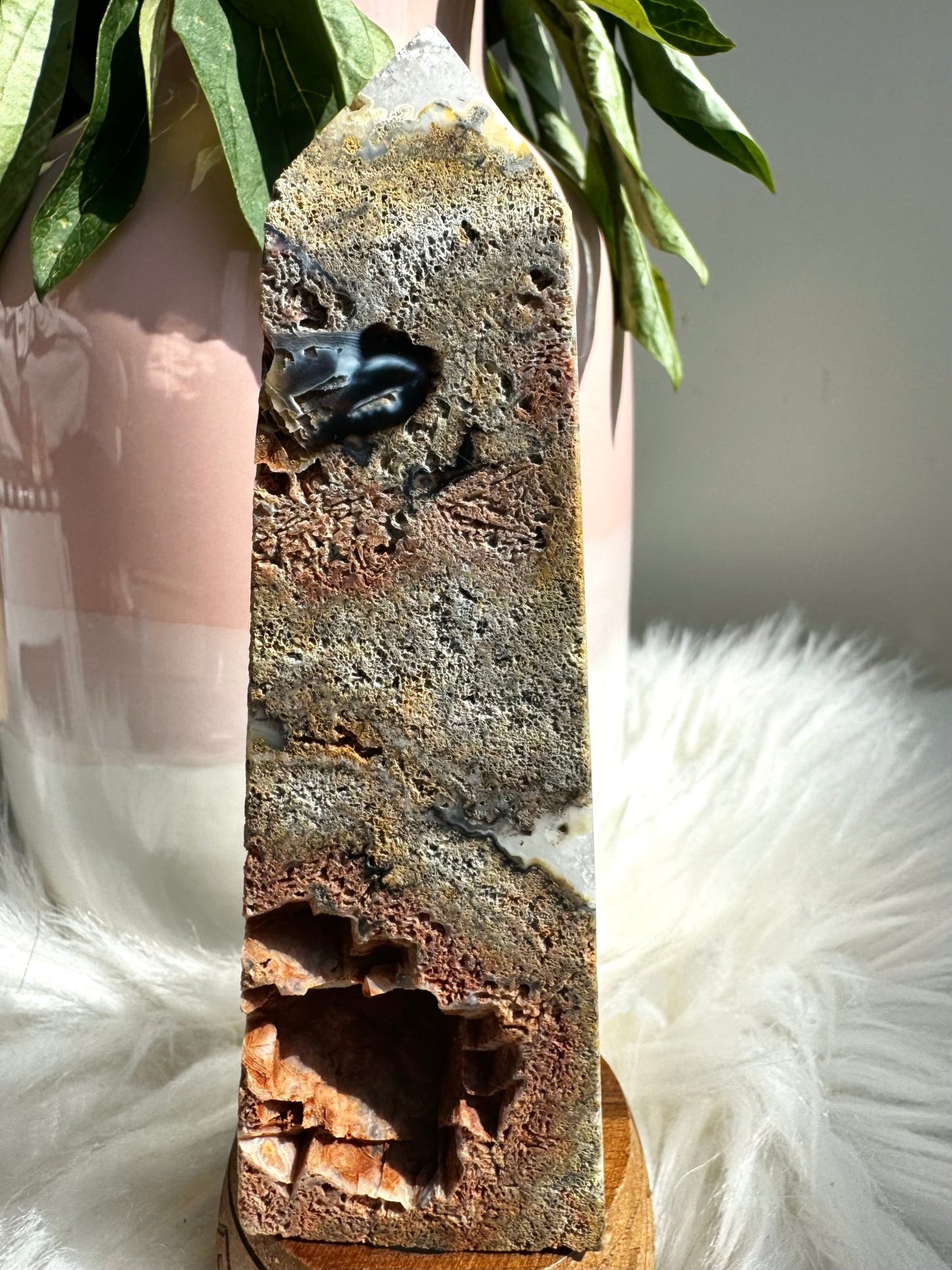 Agate with Quartz Tower | 239g - The Crystal Valley