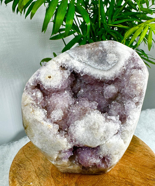 Amethyst with Flower Agate Free Form | 821g - The Crystal Valley