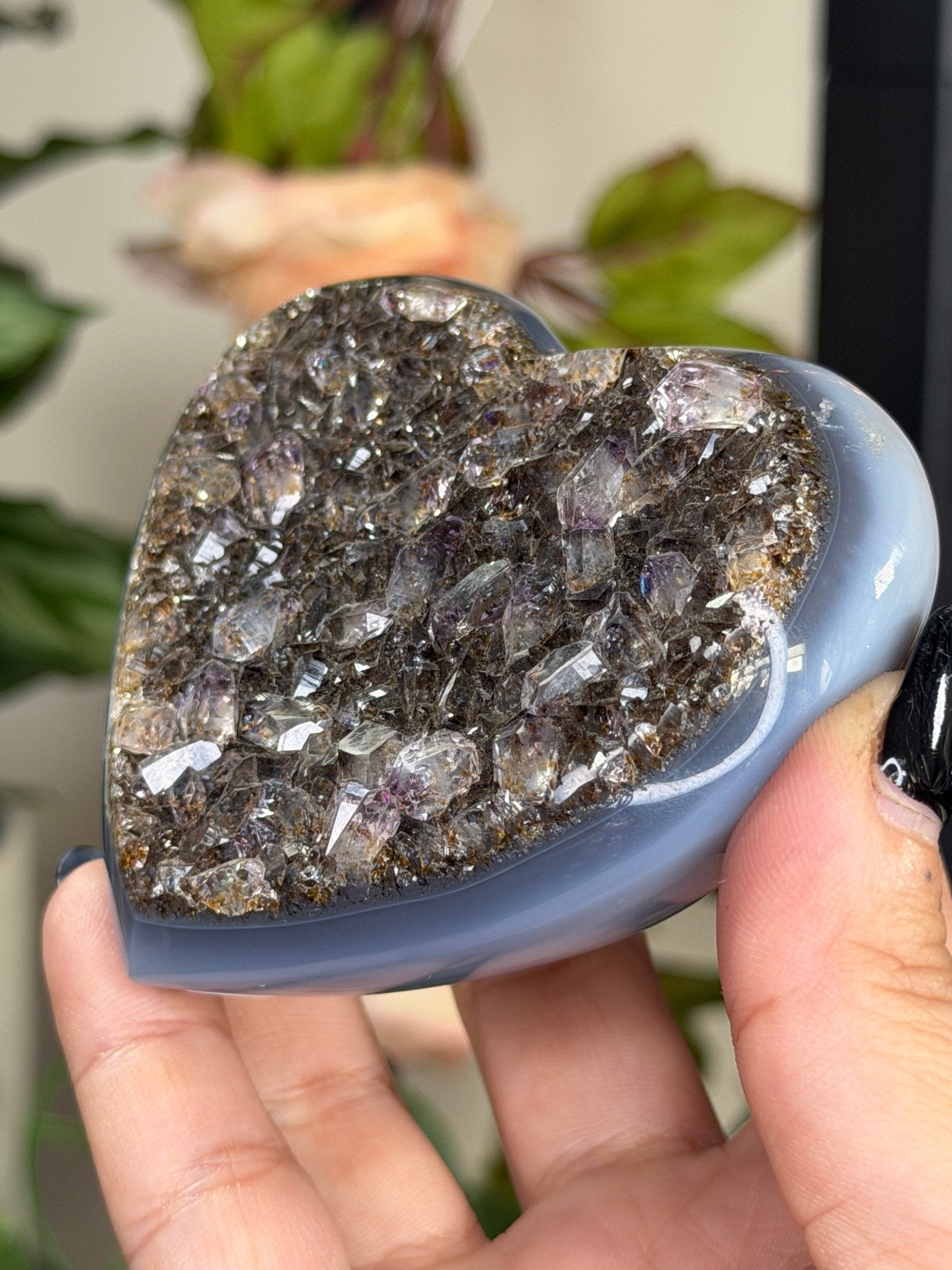 Black Amethyst and Agate Heart | 204g - The Crystal Valley