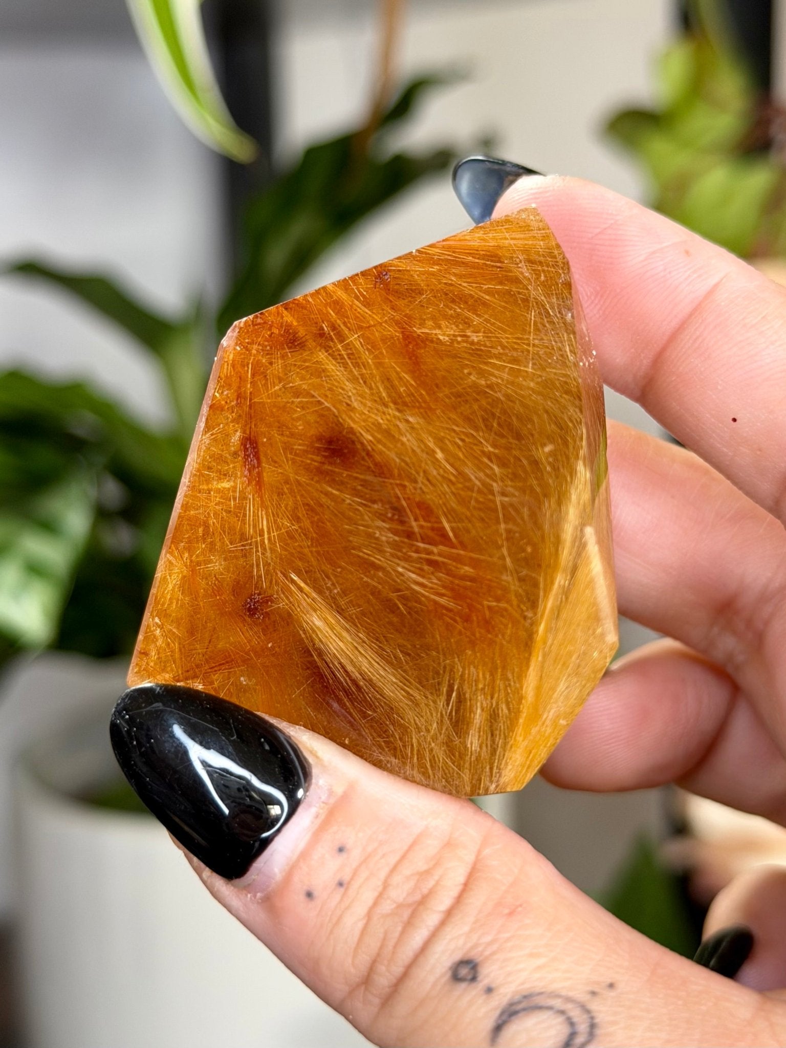 Golden Rutile | 63g - The Crystal Valley
