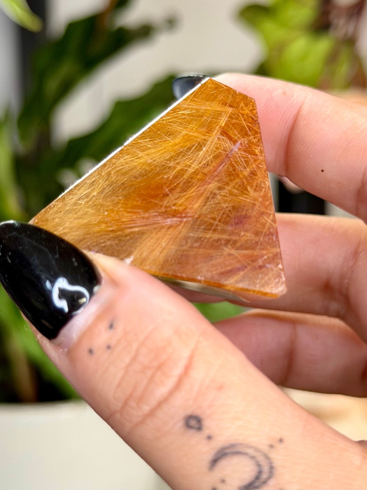 Golden Rutile | 63g - The Crystal Valley