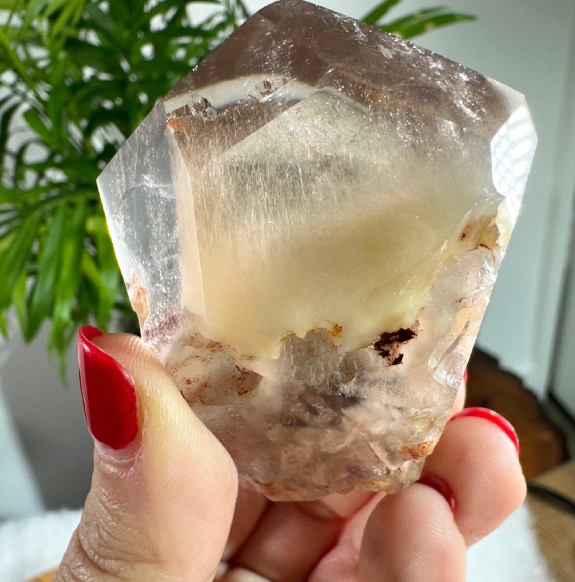 Hematoide Lens with "Cloud' inclusions | 100g - The Crystal Valley