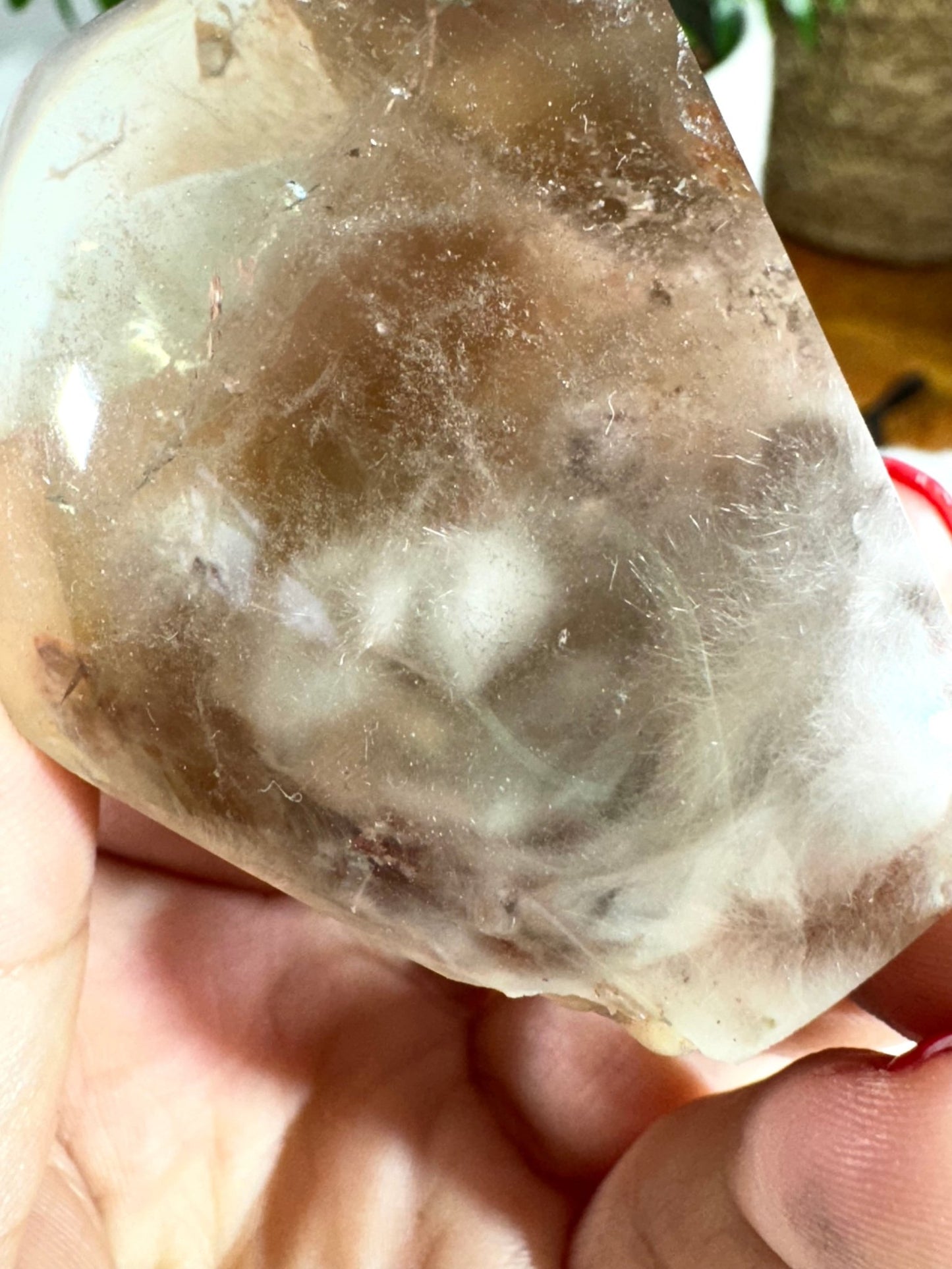 Hematoide Lens with "Cloud' inclusions | 100g - The Crystal Valley