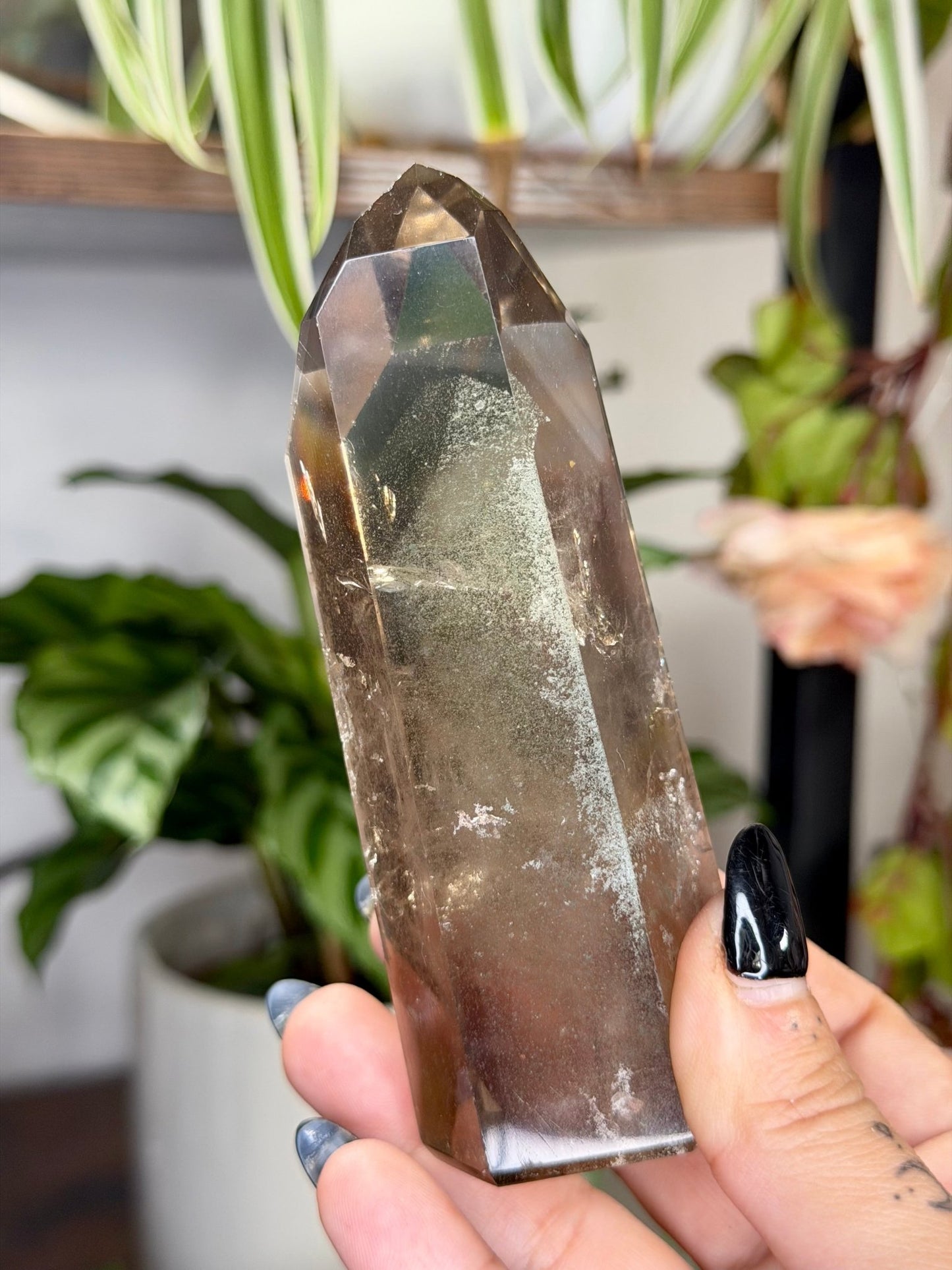 High Quality Natural Brazilian Honey Citrine with Phanthon | 211g - The Crystal Valley