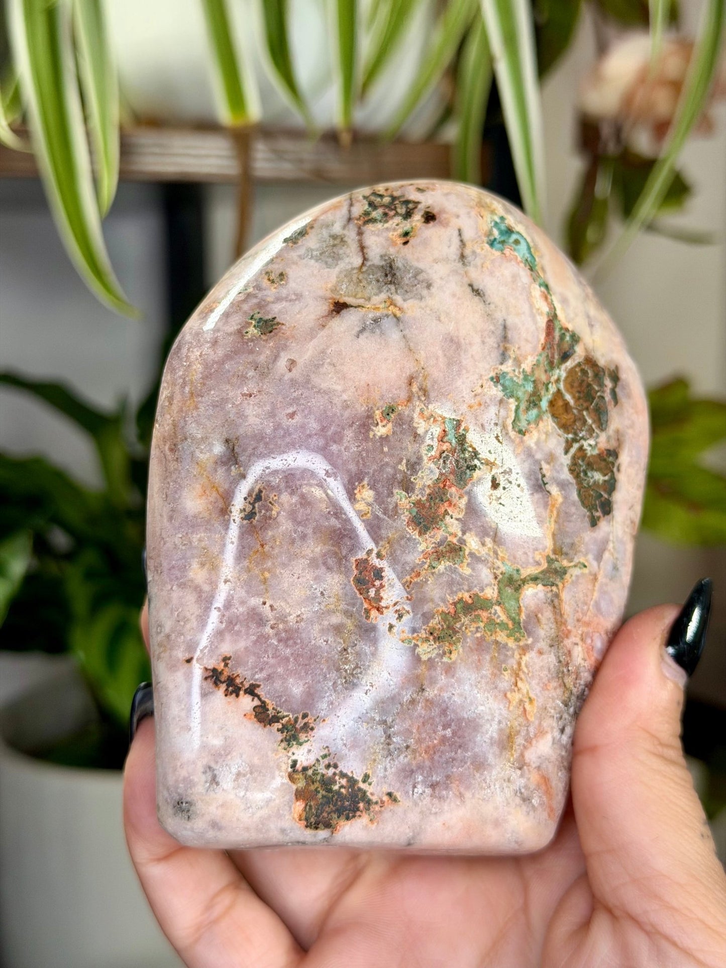 Pink Amethyst Free Form on Stand | 465g - The Crystal Valley