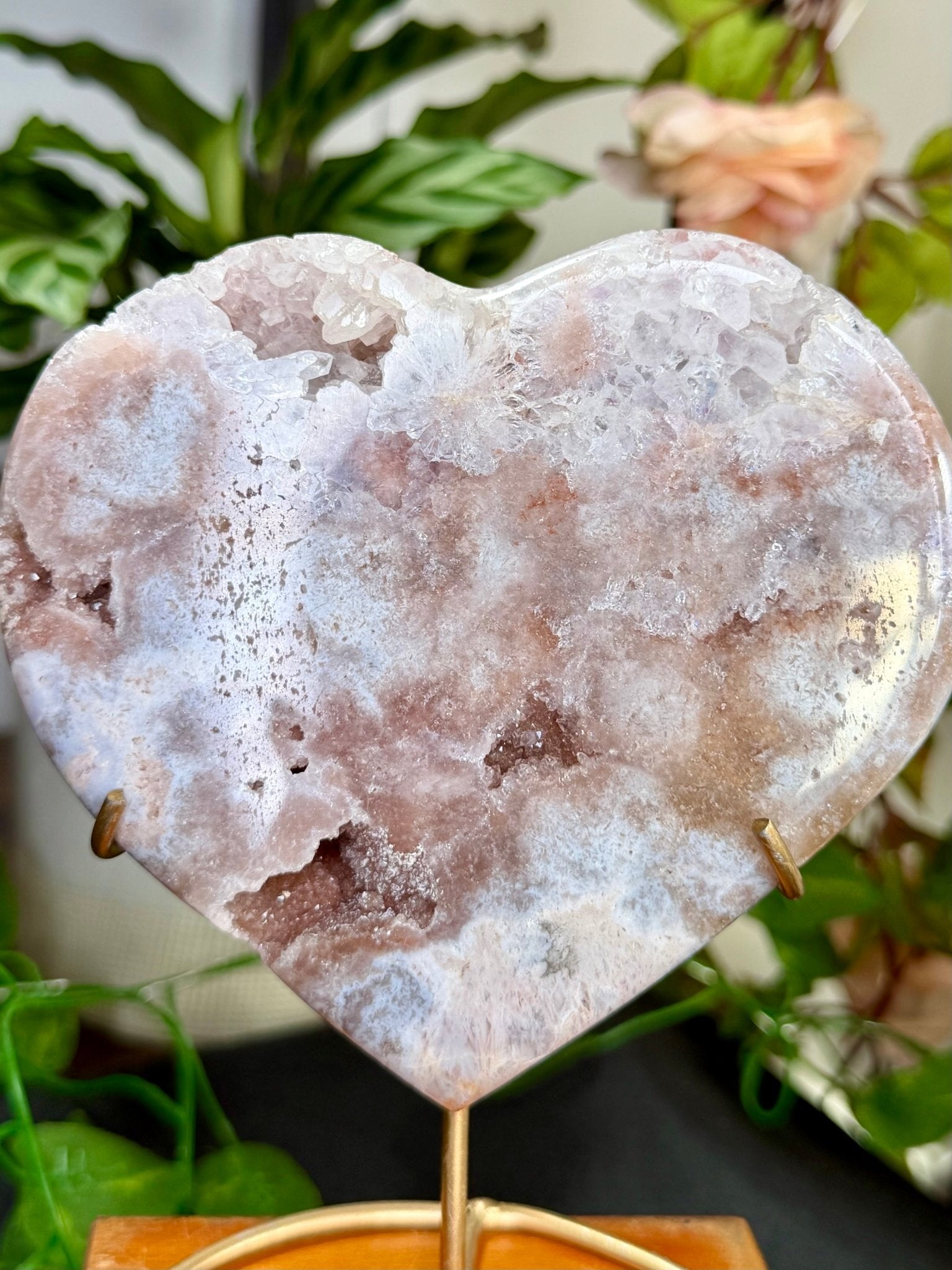 Pink Amethyst Heart on Stand | 462g - The Crystal Valley