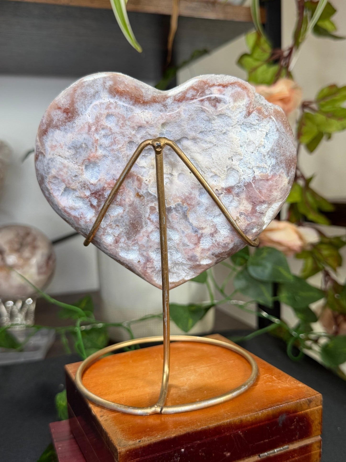 Pink Amethyst Heart on Stand | 462g - The Crystal Valley