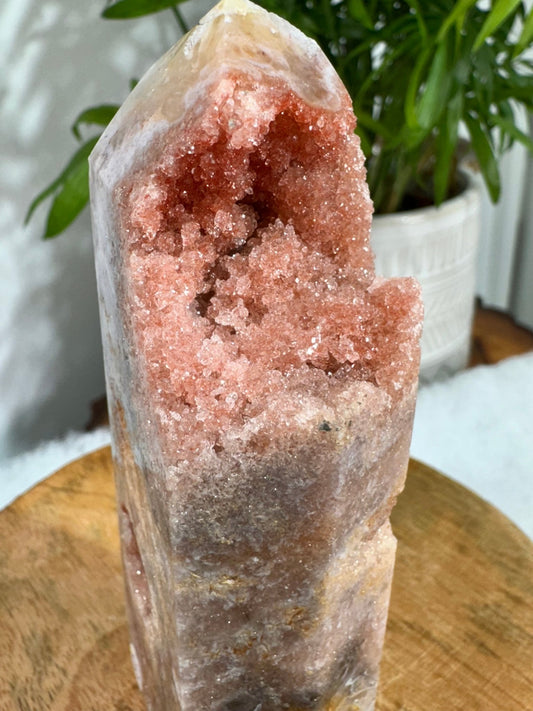 Pink Amethyst Tower | 255g - The Crystal Valley
