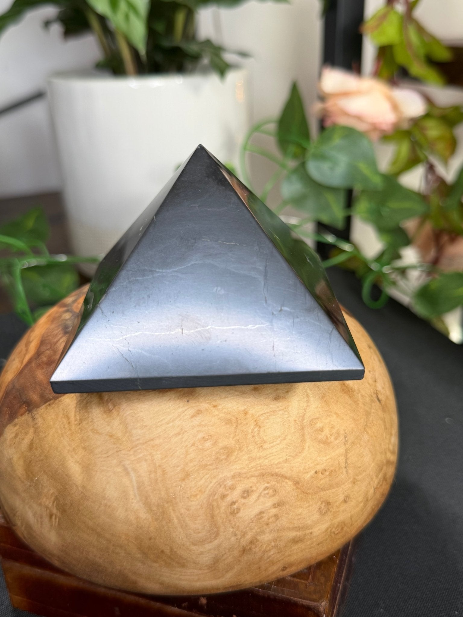 Shungite Pyramid | 243g - The Crystal Valley