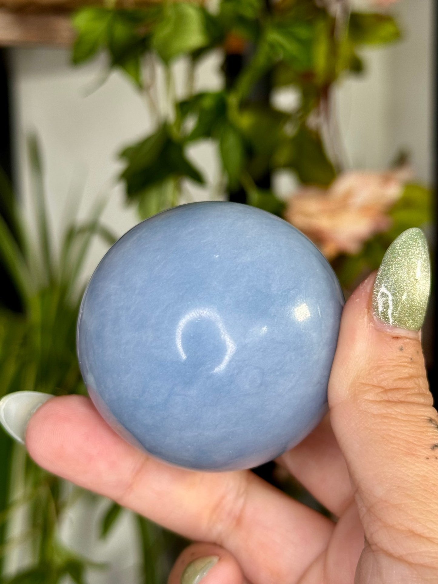 Small Angelite Sphere | 196g - The Crystal Valley