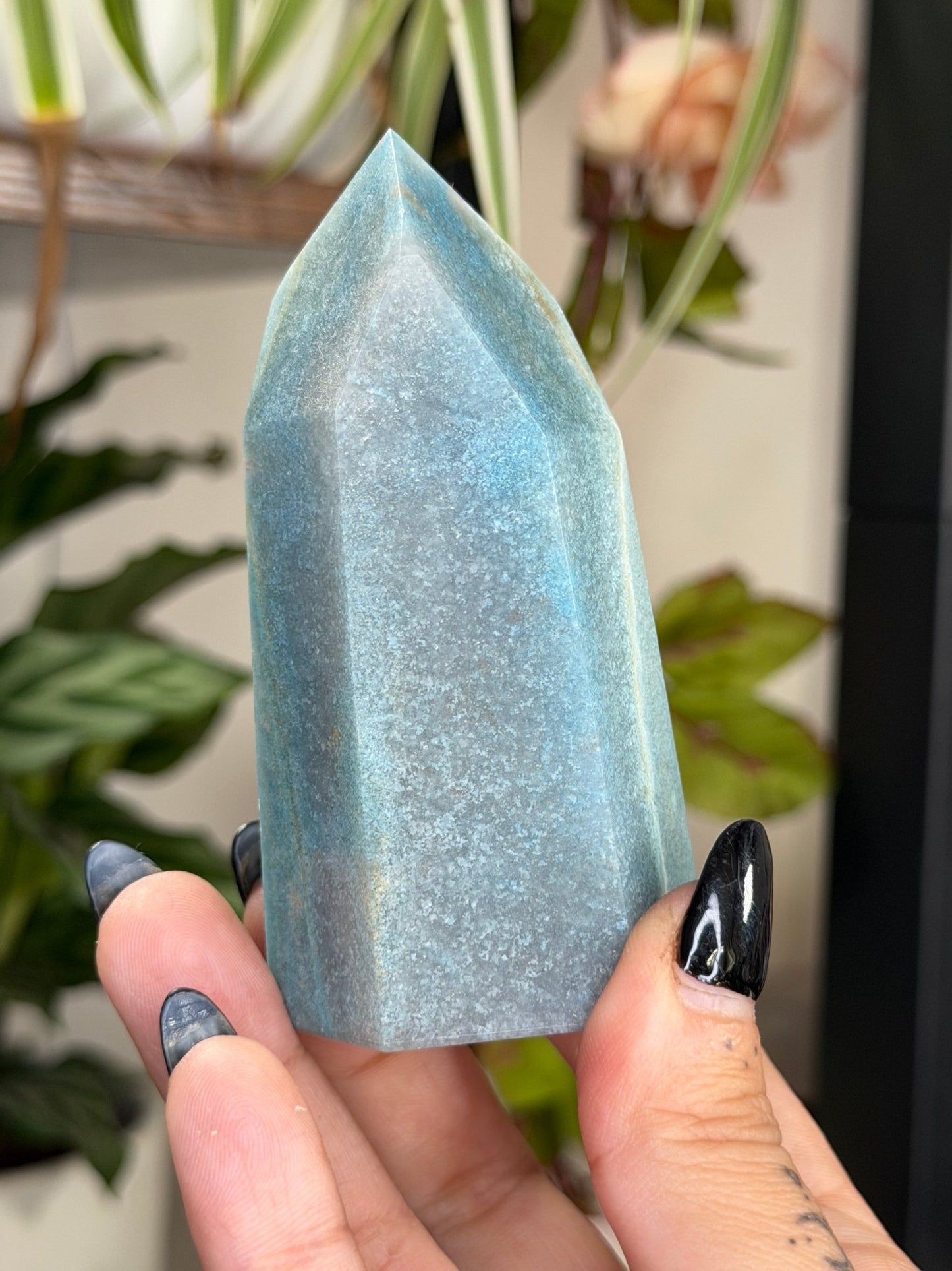 Trolleite Tower | 184g - The Crystal ValleyLemurian