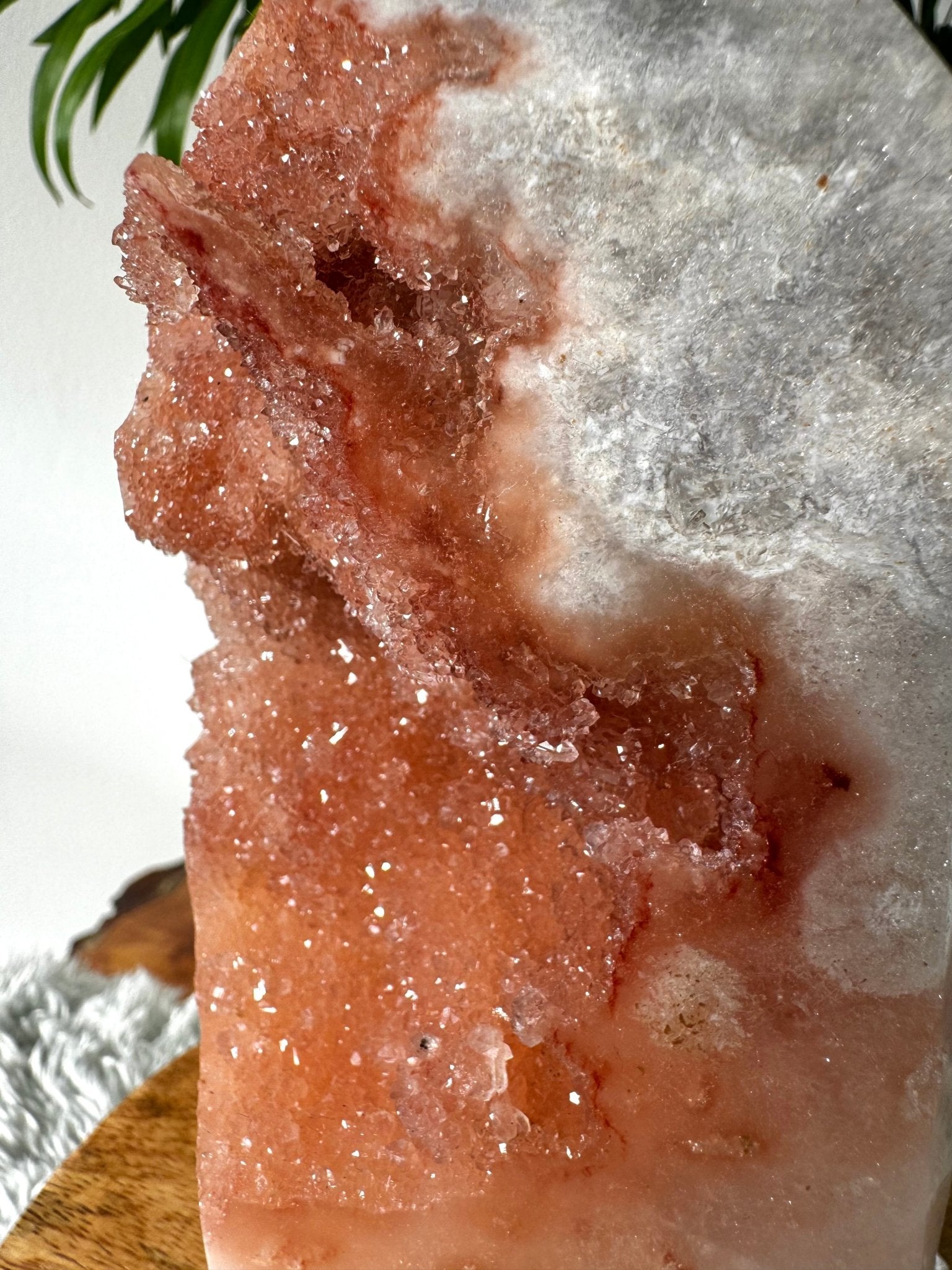 Very Unique Pink Amethyst & Quartz Tower | 1.2 kg - The Crystal ValleyQuartz