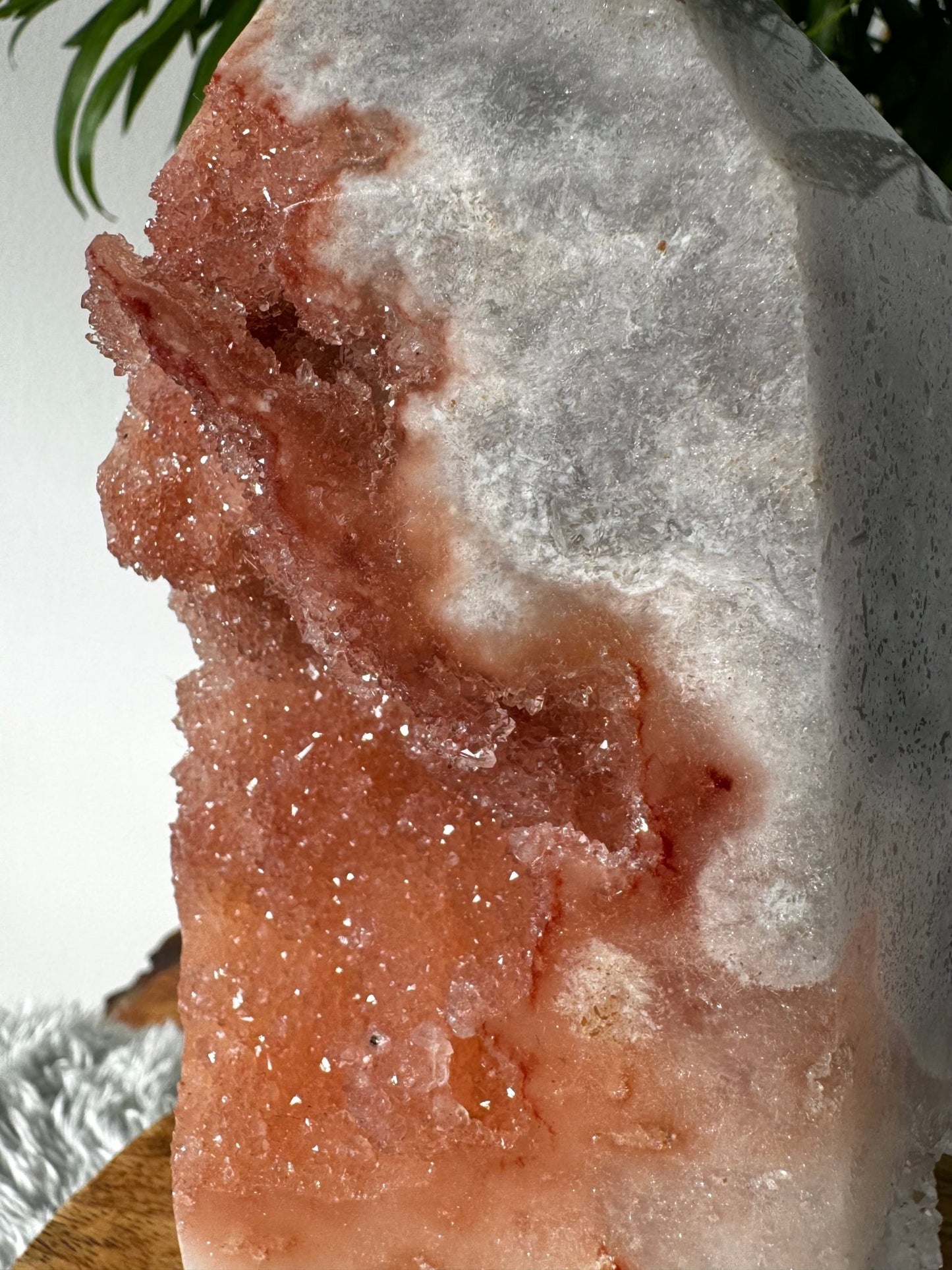 Very Unique Pink Amethyst & Quartz Tower | 1.2 kg - The Crystal ValleyQuartz